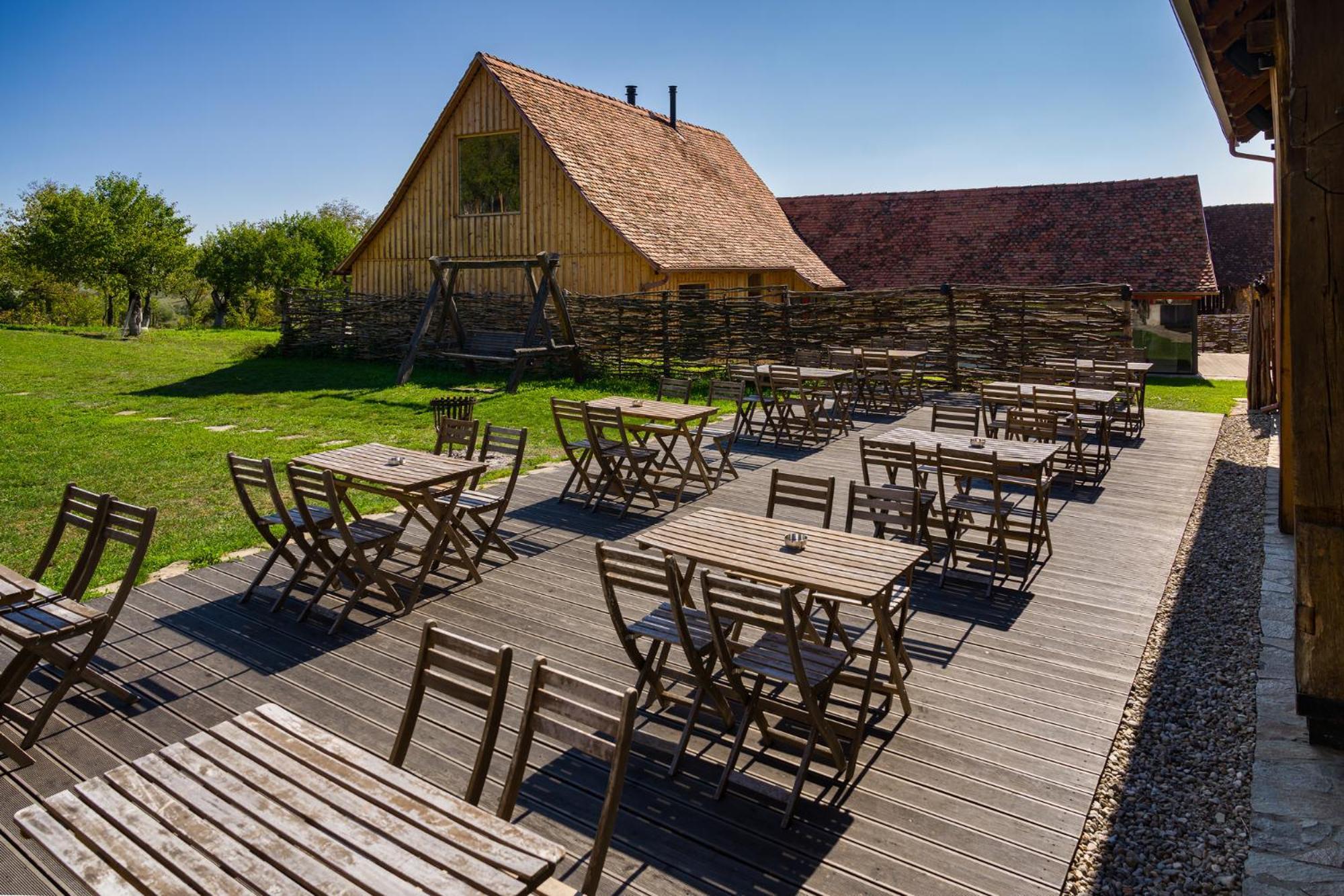 Mesendorf Gasthaus Esterno foto