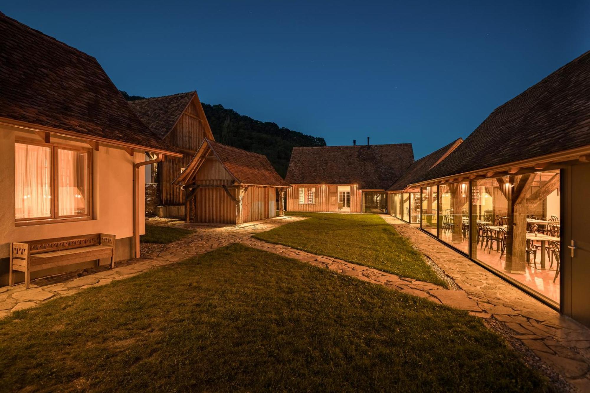 Mesendorf Gasthaus Esterno foto