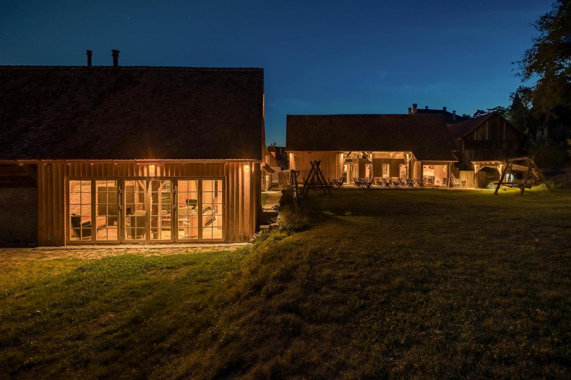 Mesendorf Gasthaus Esterno foto
