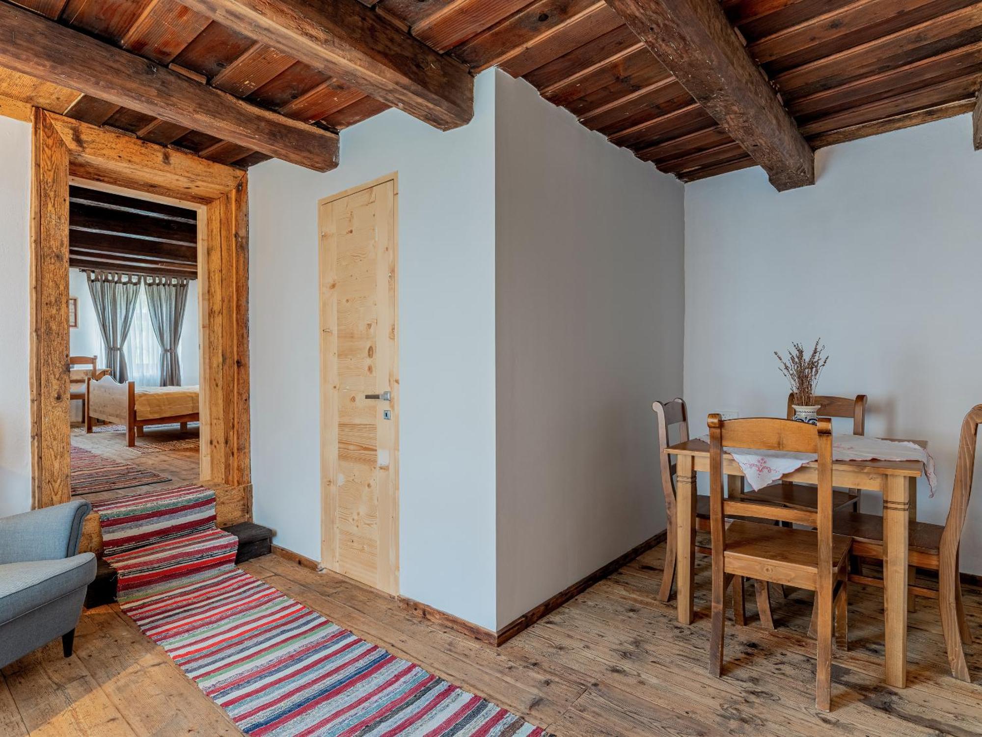 Mesendorf Gasthaus Esterno foto